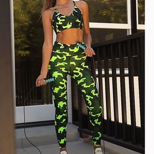 Free People Set Green Camo Leggings